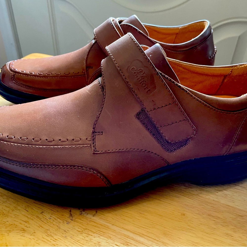 Dr. Comfort “Frank” Men’s Dress Shoe - Picture 2 of 5